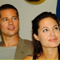 Jolie-Pitt Kurang Hot di Ranjang